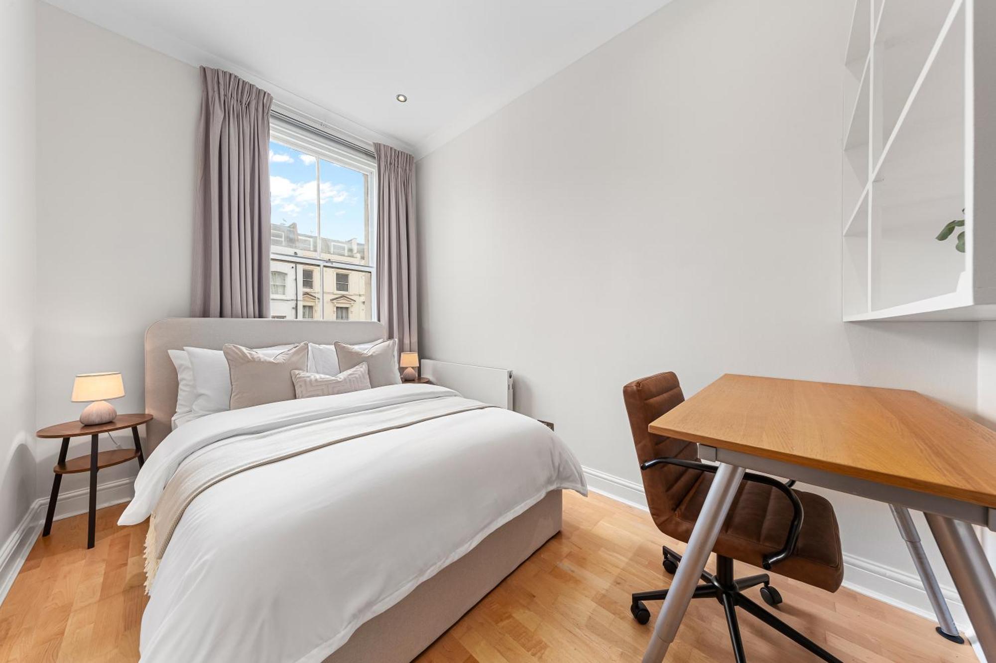 Apartament Designer In Central Londra
